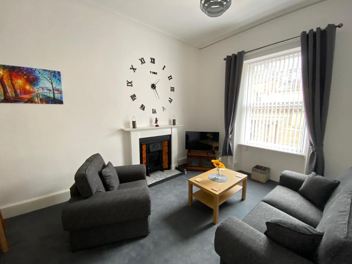 Impeccable 1-Bed Apartment Perth A Home From Home Εξωτερικό φωτογραφία